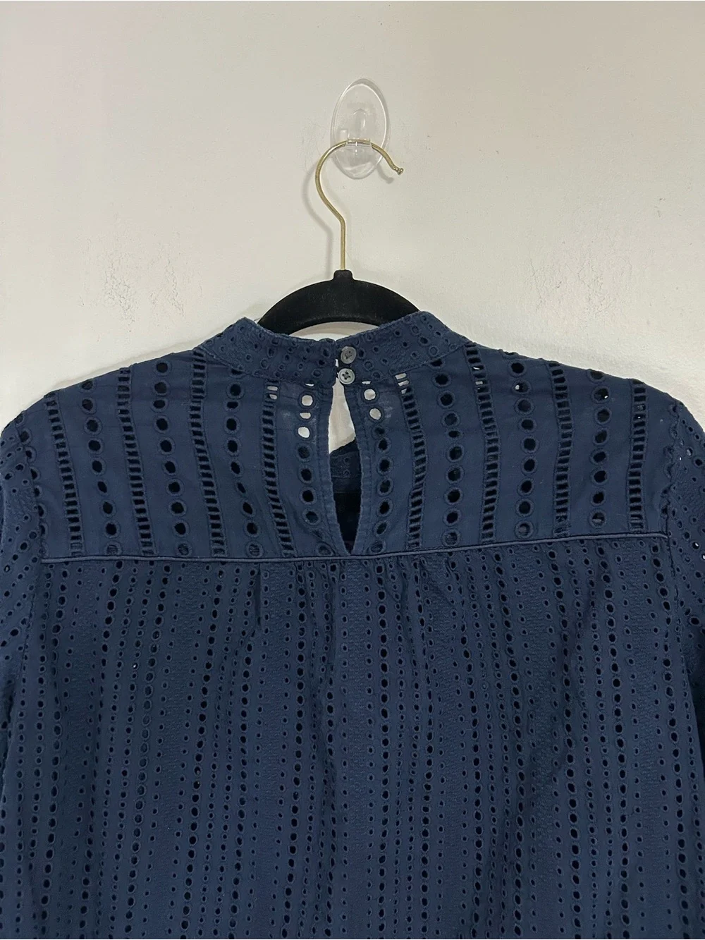 Banana Republic XS Navy Eyelet Lace Blouse & Black Lace Top Bundle Romantic